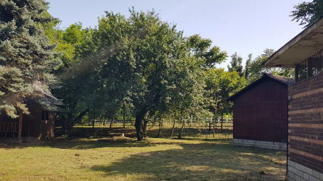 Eladó családi ház, Dunaújvárosban 108.7 M Ft, 8+1 szobás