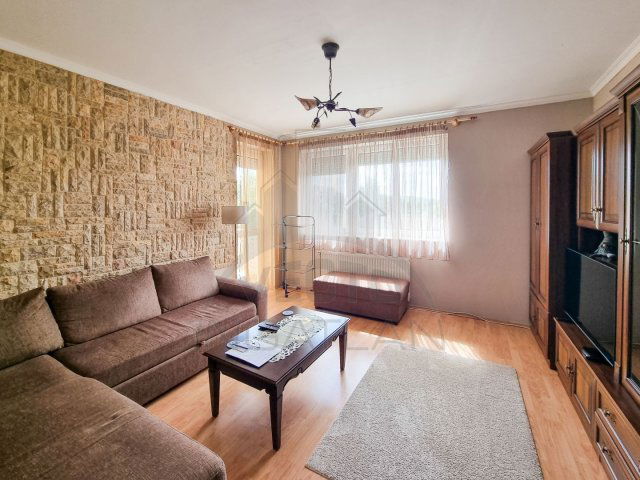 Kiadó téglalakás, albérlet, Szombathelyen 220 E Ft / hó