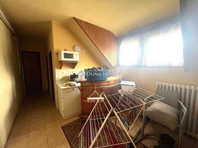 Eladó családi ház, Gárdonyban 99.9 M Ft, 6 szobás