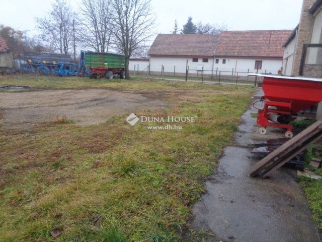 Eladó családi ház, Kislángon 14.8 M Ft, 3 szobás