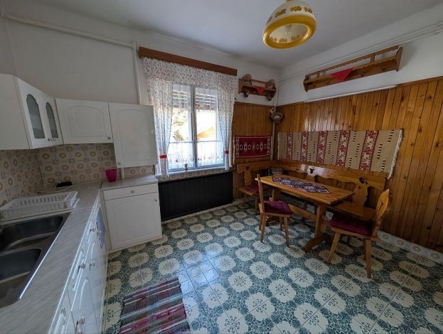 Eladó családi ház, Budapesten, IV. kerületben 139 M Ft, 2 szobás