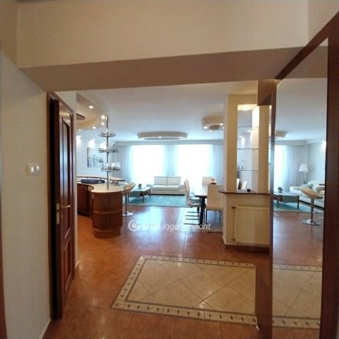 Kiadó téglalakás, albérlet, Nyíregyházán 290 E Ft / hó