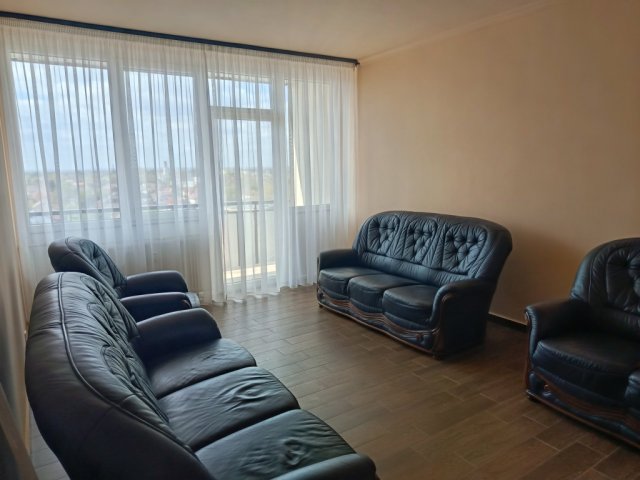 Eladó téglalakás, Budapesten, XX. kerületben, Károly utcában