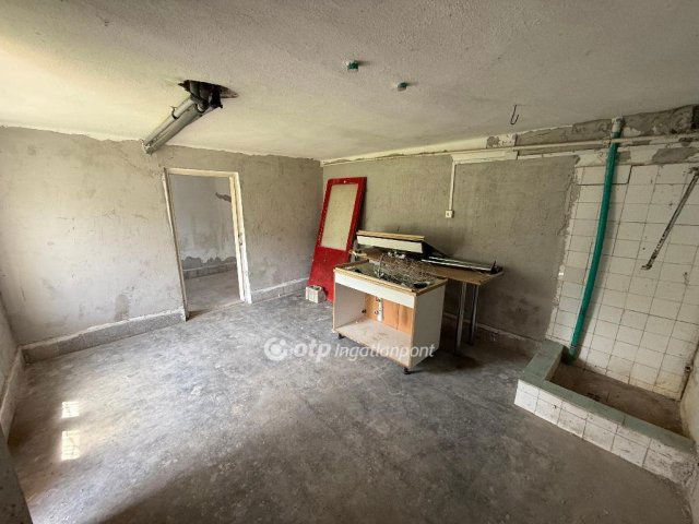 Eladó családi ház, Harsányban 15.99 M Ft, 2 szobás