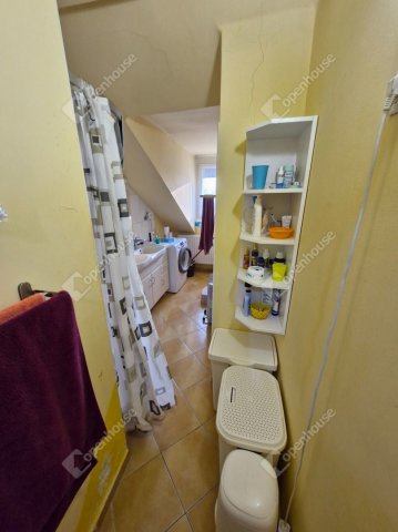 Eladó téglalakás, Nagykanizsán 64.5 M Ft, 6 szobás