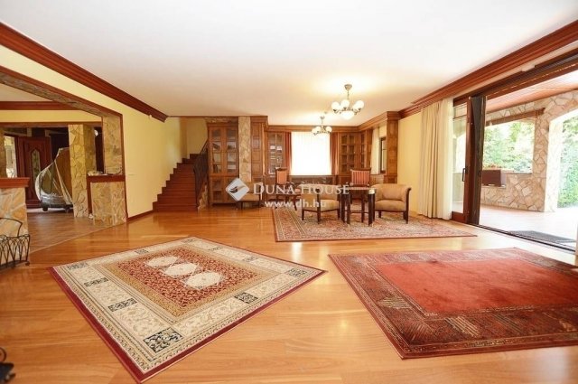 Eladó családi ház, Budapesten, II. kerületben 324 M Ft, 6 szobás