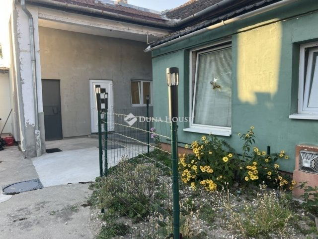 Eladó családi ház, Budapesten, XIX. kerületben 72 M Ft