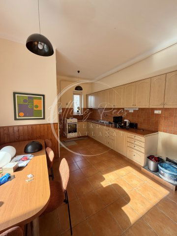 Eladó téglalakás, Pécsett, Szabadság utcában 79.9 M Ft