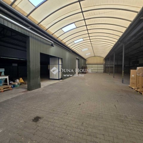 Eladó ipari ingatlan, Kecskeméten 265 M Ft / költözzbe.hu