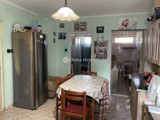 Eladó családi ház, Dávodon, Dózsa György utcában 25.9 M Ft