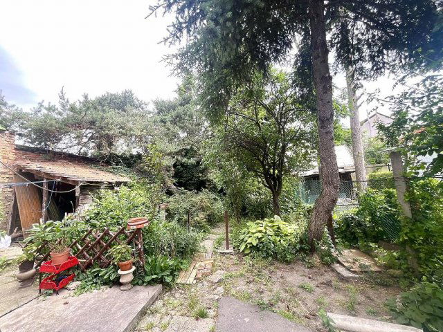 Eladó telek, Budapesten, XV. kerületben 59.9 M Ft