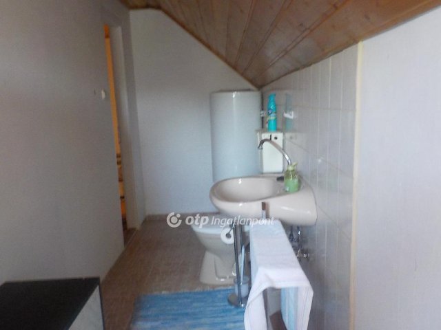 Eladó családi ház, Igalon 49.9 M Ft, 4+2 szobás