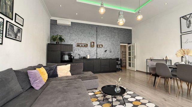 Kiadó téglalakás, albérlet, Debrecenben 350 E Ft / hó, 3 szobás