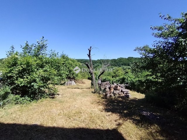 Eladó családi ház, Zalaegerszegen 35 M Ft, 2 szobás
