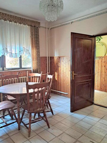 Eladó családi ház, Cserkeszőlőn 35 M Ft / költözzbe.hu