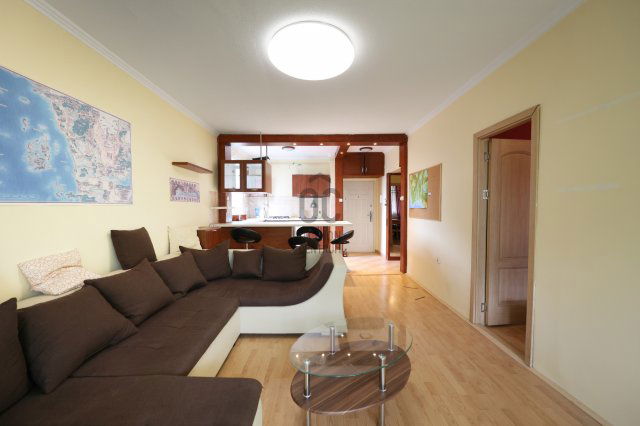 Eladó téglalakás, Budapesten, XX. kerületben 56.9 M Ft, 3 szobás
