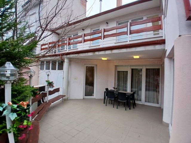 Eladó iroda, Kecskeméten 205 M Ft, 8 szobás