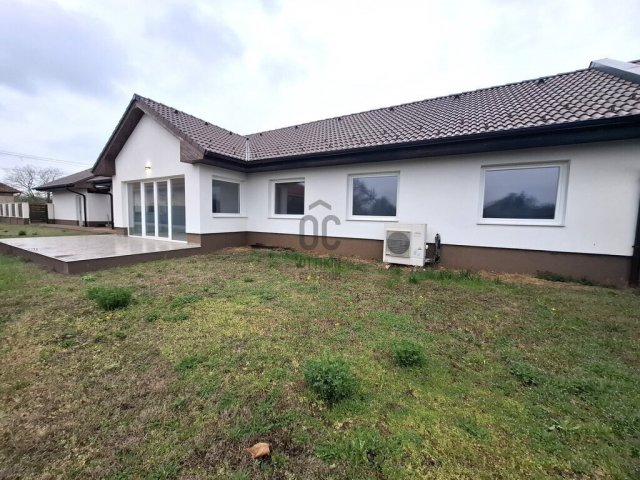 Eladó ikerház, Albertirsán 118 M Ft, 4 szobás