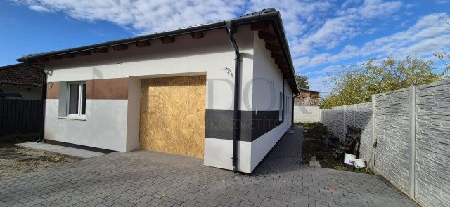 Eladó családi ház, Budapesten, XVIII. kerületben 129.9 M Ft