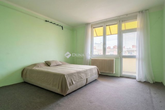 Eladó téglalakás, Tatabányán, Dr. Vitális István utcában