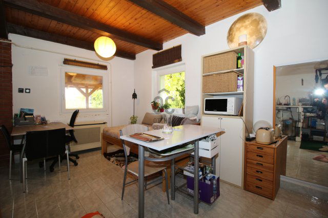 Eladó családi ház, Szadán 99.9 M Ft, 3 szobás