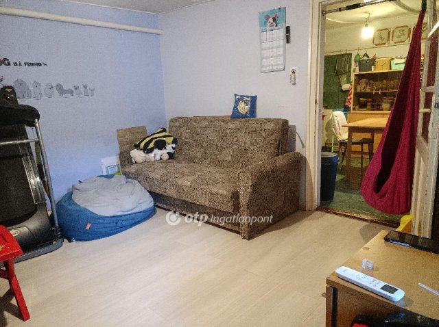 Eladó családi ház, Isaszegen 68 M Ft, 2 szobás