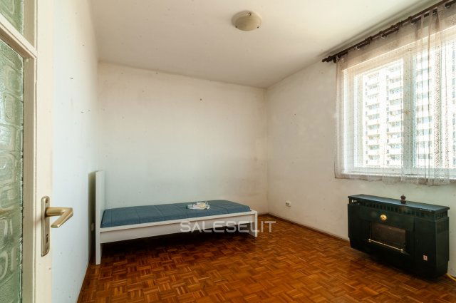 Kiadó téglalakás, albérlet, Debrecenben 180 E Ft / hó