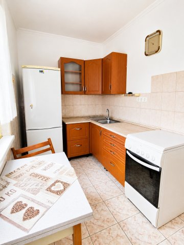 Kiadó panellakás, albérlet, Győrött 150 E Ft / hó, 1 szobás