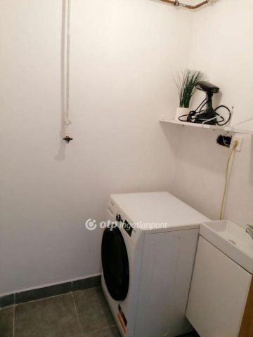 Eladó családi ház, Devecseren 48 M Ft, 4 szobás