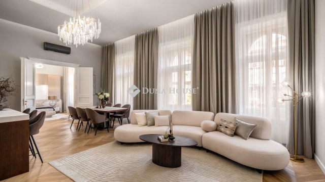 Eladó téglalakás, Budapesten, V. kerületben 359 M Ft, 3 szobás