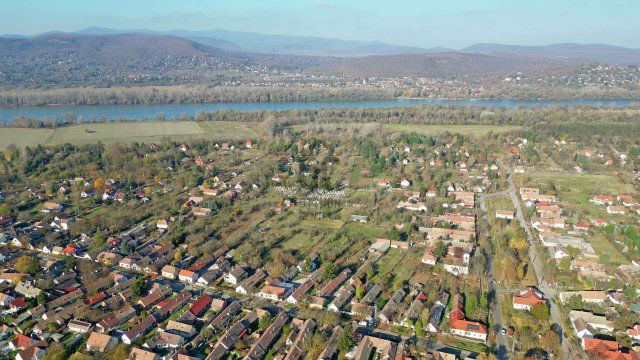 Eladó családi ház, Kisorosziban 44.9 M Ft, 4 szobás