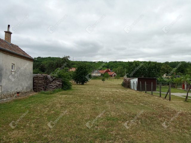 Eladó telek, Nyúlon 25.9 M Ft / költözzbe.hu