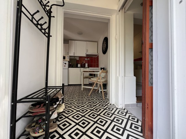 Eladó téglalakás, Pécsett 32 M Ft, 1 szobás