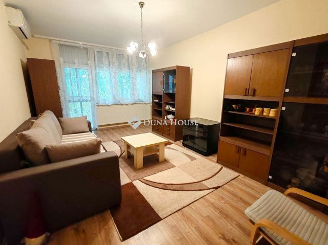 Kiadó téglalakás, albérlet, Békéscsabán 115 E Ft / hó