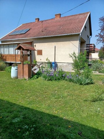 Eladó családi ház, Kiskörén 32.5 M Ft, 4 szobás