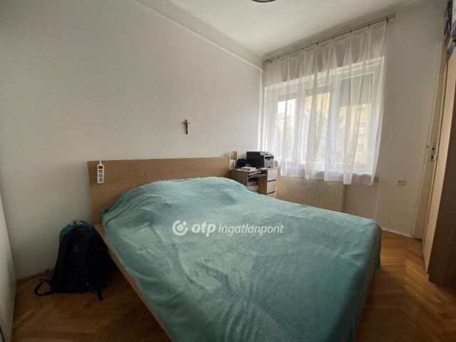 Eladó téglalakás, Budapesten, XI. kerületben 99 M Ft, 2+1 szobás