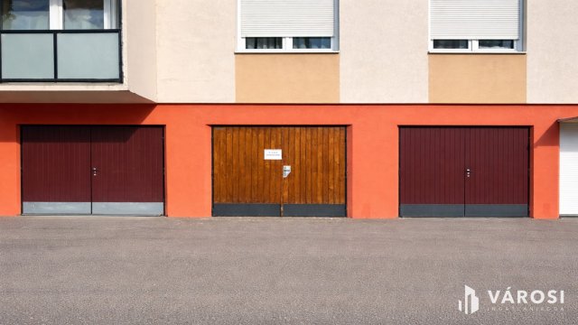Eladó garázs, Győrött 11.8 M Ft / költözzbe.hu
