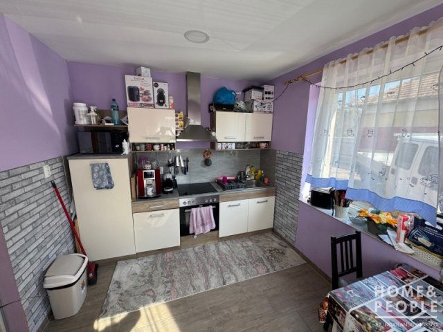 Eladó családi ház, Ópusztaszeren 37 M Ft, 2 szobás