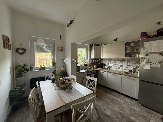 Eladó ikerház, Annavölgyben 44.9 M Ft, 3 szobás