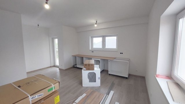Eladó téglalakás, Besnyőn 31.9 M Ft, 2 szobás