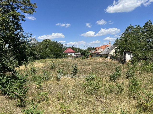Eladó telek, Tárnokon 39 M Ft / költözzbe.hu