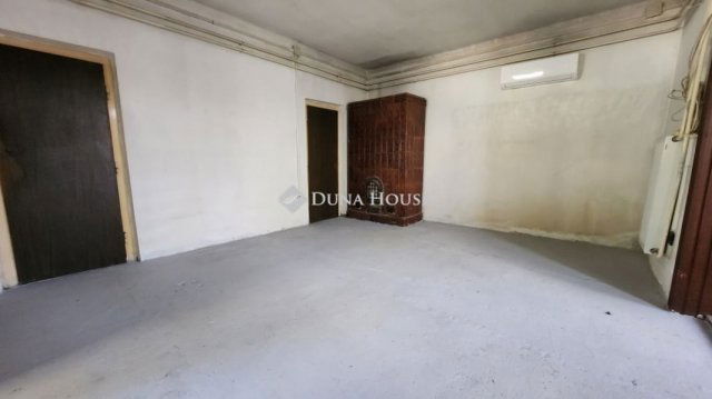 Eladó családi ház, Kiskunlacházán 49.9 M Ft, 3 szobás