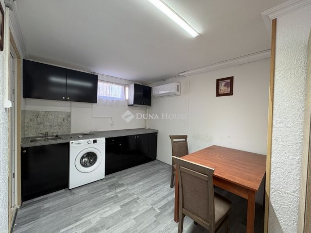 Kiadó téglalakás, albérlet, Gyálon 180 E Ft / hó, 1 szobás