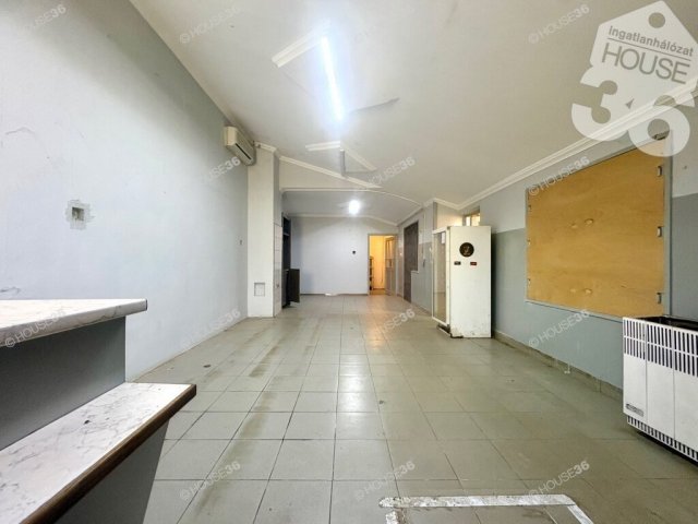 Eladó családi ház, Kecskeméten 40.9 M Ft, 4 szobás