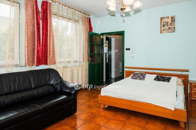 Eladó sorház, Budapesten, XV. kerületben 108 M Ft, 3 szobás