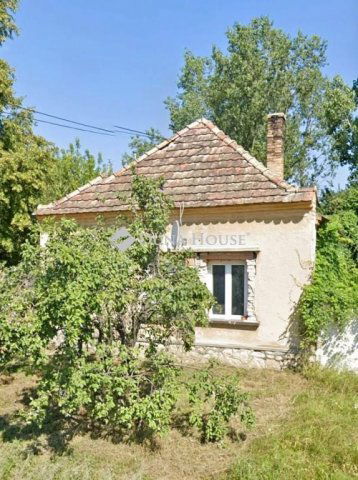Eladó családi ház, Pápateszéren 14.9 M Ft, 2 szobás