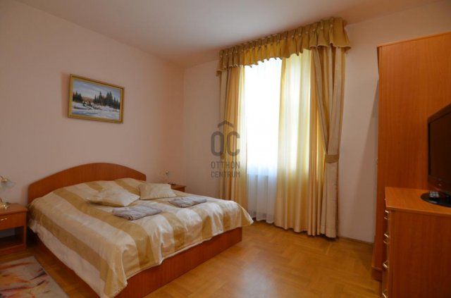 Eladó hotel, Balatonföldváron 995 M Ft / költözzbe.hu