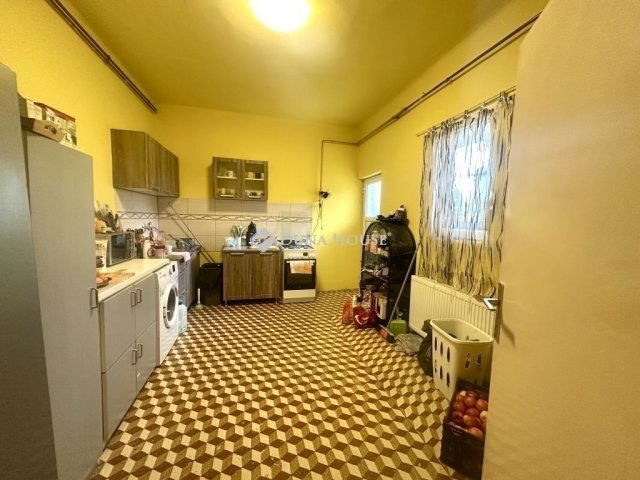 Eladó családi ház, Üllőn 79.9 M Ft, 3 szobás