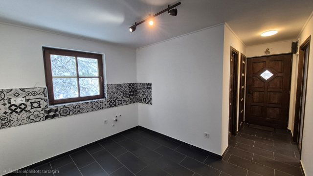 Eladó családi ház, Ócsán 55.5 M Ft, 2 szobás