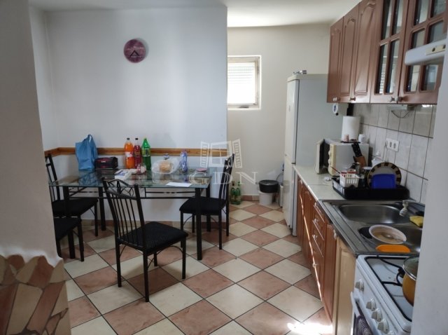 Eladó családi ház, Baján 26.99 M Ft, 3 szobás